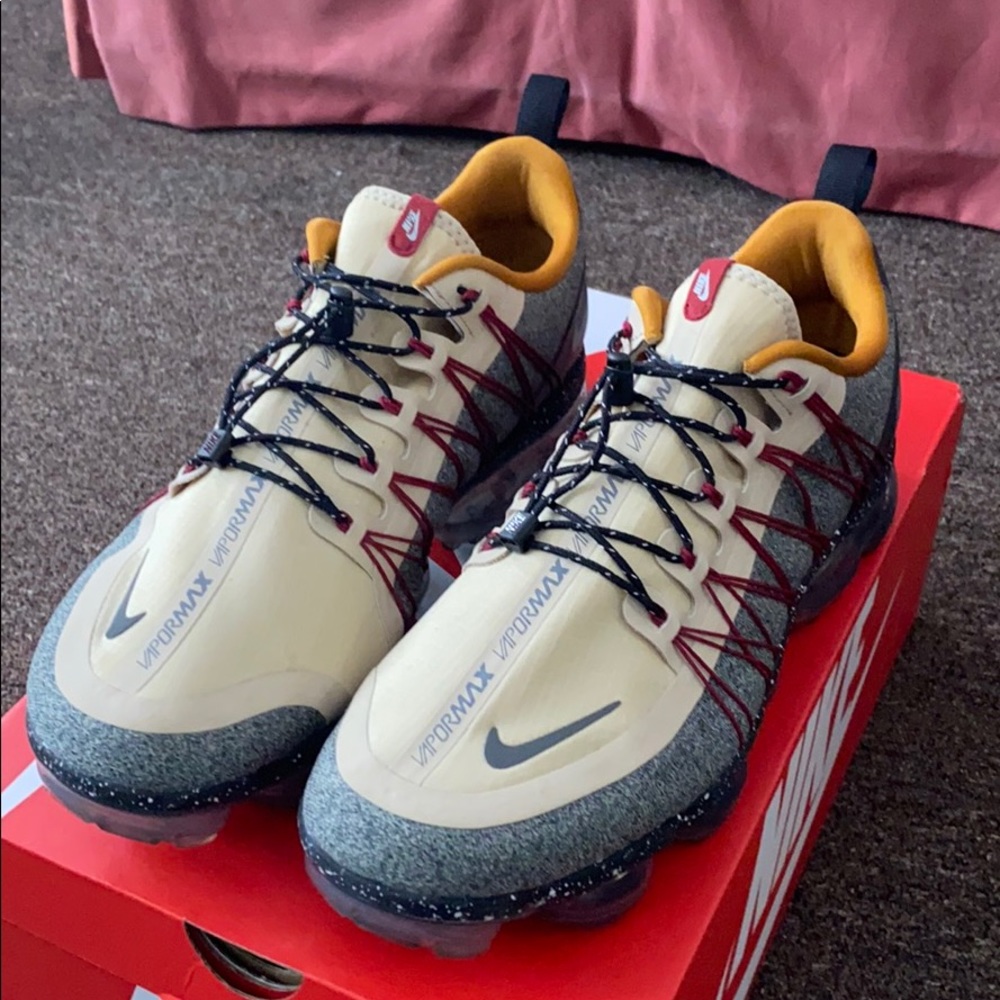 Nike Air VaporMax Run Utility Desert Ore